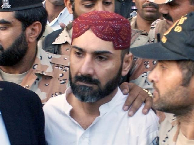 عزیر بلوچ لیاری آپریشن میں پولیس پر حملہ سمیت مزید تین مقدمات میں بری