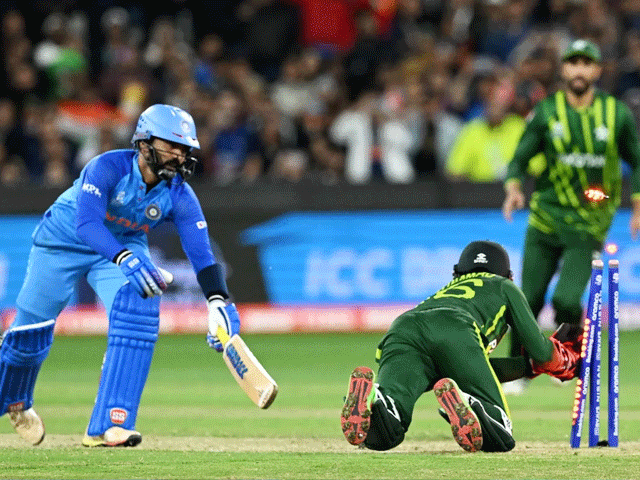 ’پاکستان نہیں آنا تو جہنم میں جاؤ‘ ، جاوید میانداد بھارتیوں پر بھڑک اٹھے