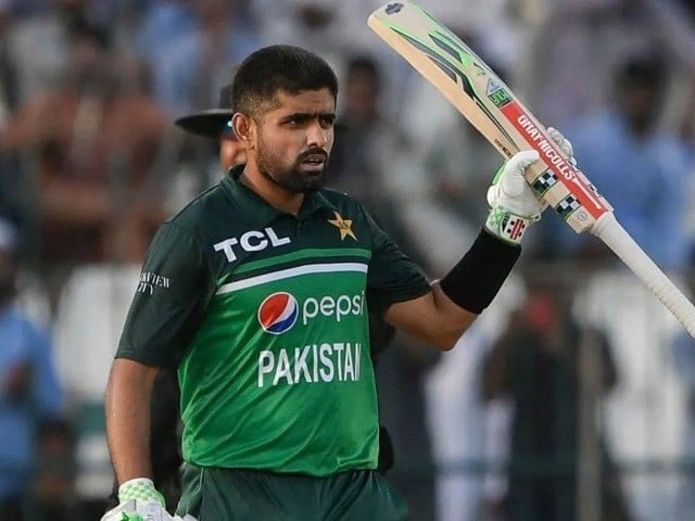 بابر اعظم ون ڈے میں تیز ترین 5 ہزار رنز بنانے والے بلے باز بن گئے