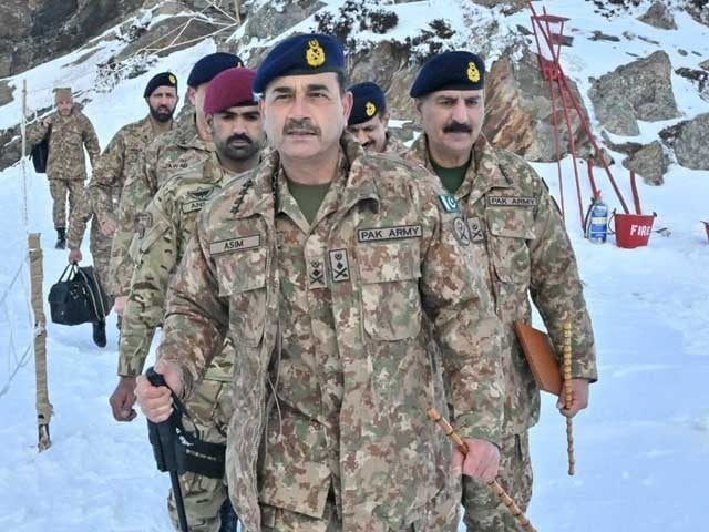 ملکی خود مختاری کی خلاف ورزی پر بھرپور فوجی طاقت سے جواب دیں گے، آرمی چیف