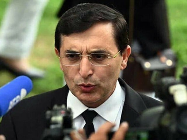 بارہ بجے تک انتخابی نتائج موصول نہ ہوئے تو احتجاج کریں گے، بیرسٹر گوہر