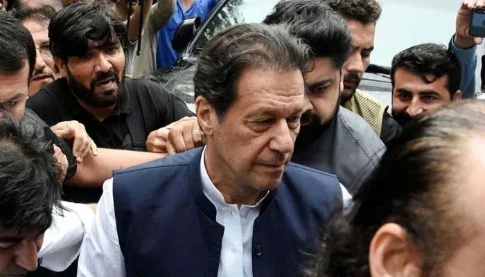 اڈیالہ جیل میں عمران خان کا سیل تھانہ ڈکلیئر، پولیس تعینات