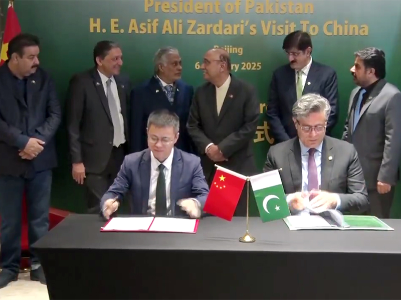 پاکستان اور چین کے مابین مختلف شعبوں میں مفاہمتی یادداشتوں پر دستخط
