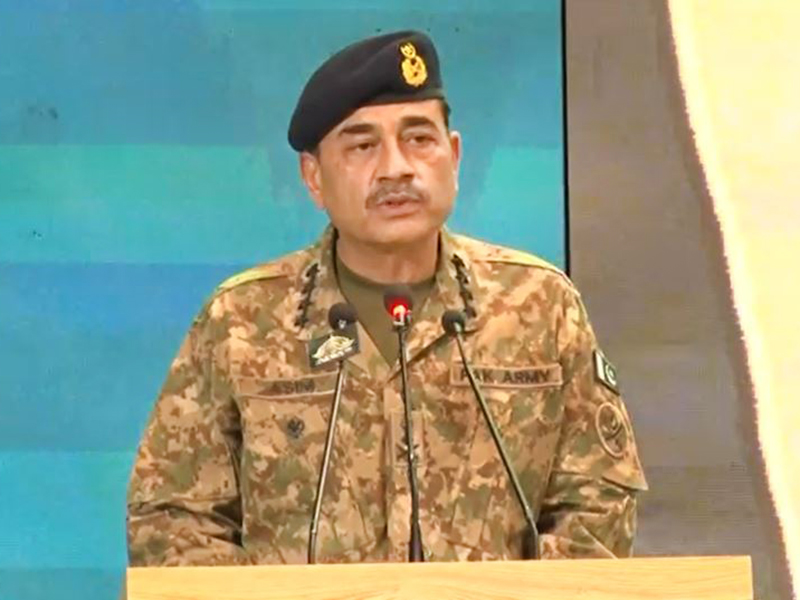 سخت تربیت ایک سپاہی کی پیشہ ورانہ صلاحیتوں میں بہترین کلیدی کردار ادا کرتی ہے،آرمی چیف