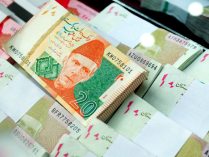 اسٹیٹ بینک نے کمرشل بینکوں کو نئے نوٹ جاری کرنا شروع کر دیئے