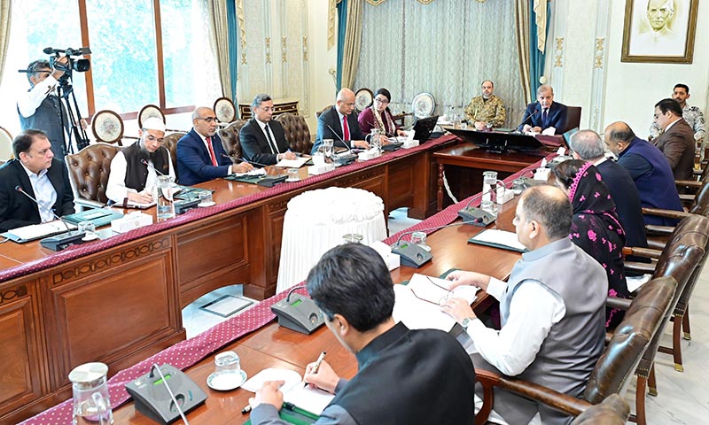 وزیراعظم کی آئی ٹی برآمدات 30 ارب ڈالر تک پہنچانے کیلئے جامع لائحہ عمل کی ہدایت