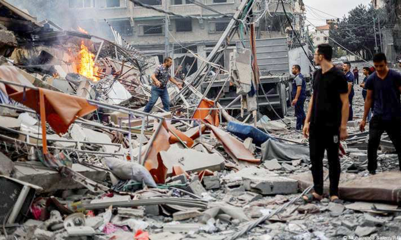 ٹرمپ کی ہدایات کے باوجود اسرائیل کے غزہ پر وحشیانہ حملے، 107 فلسطینی شہید