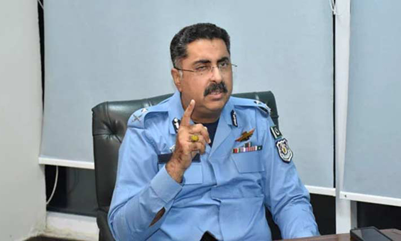 سینٹرل پولیس دفتر میں آپریشنل کمانڈرز کانفرنس ،اہم ہدایات جاری    شہریوں کی خدمت اور قانون کے مؤثر نفاذ کو اولین ترجیح بنایا جائے ،آئی جی