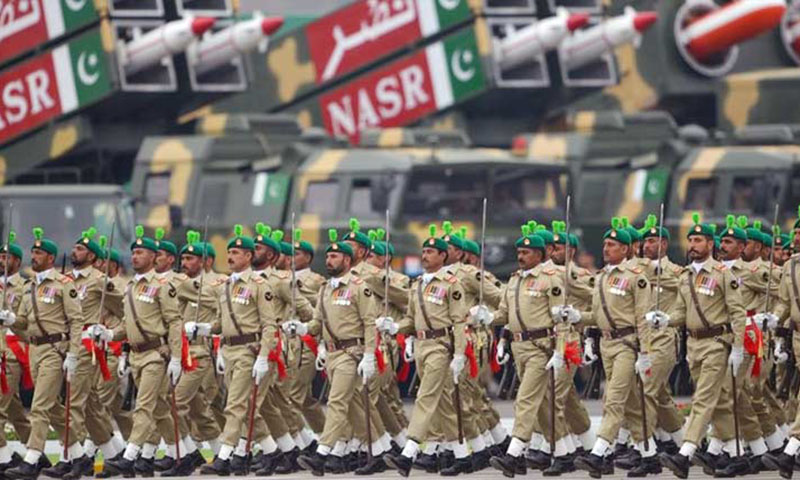 حکومت کا یوم پاکستان کی پریڈ اور تقریبات منسوخ کرنے کا فیصلہ